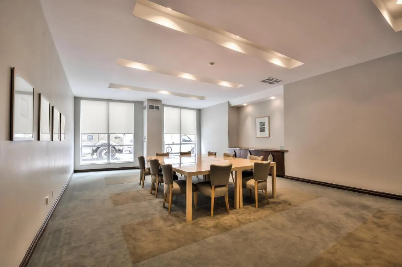 Toronto Luxury Accommodations - Qwest